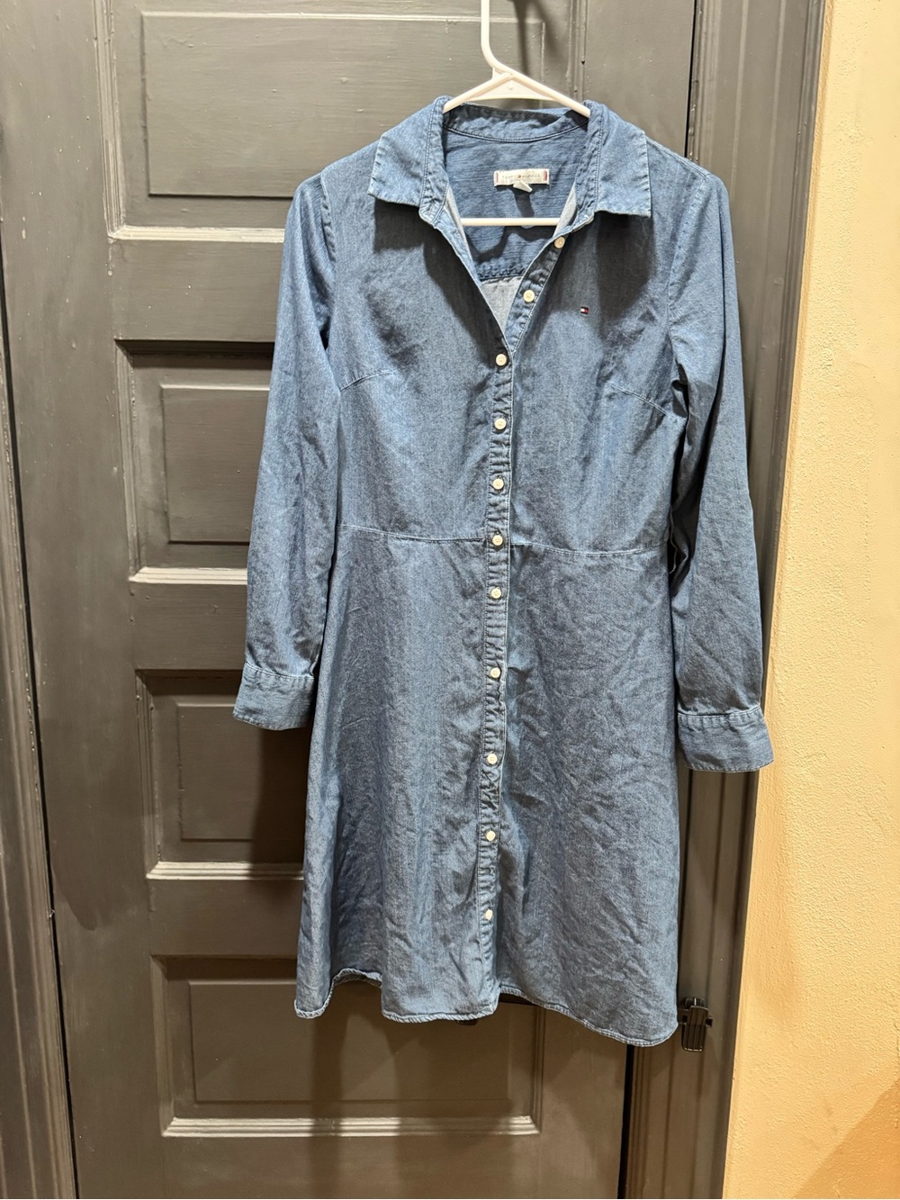 Tommy Hilfiger Light Blue Denim Button-Front Shirt Dress size 4